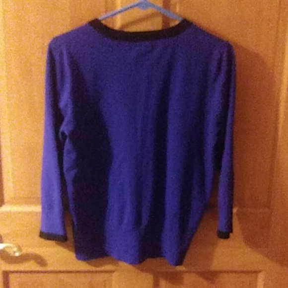 Sweater - Picture 2 of 2